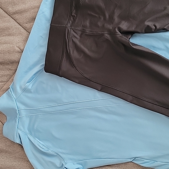 NWOT UnderArmour Half-Zip Pullover & Leggings Set - Picture 7 of 7